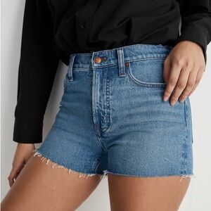 Madewell Curvy Perfect Vintage Shorts, Size 32